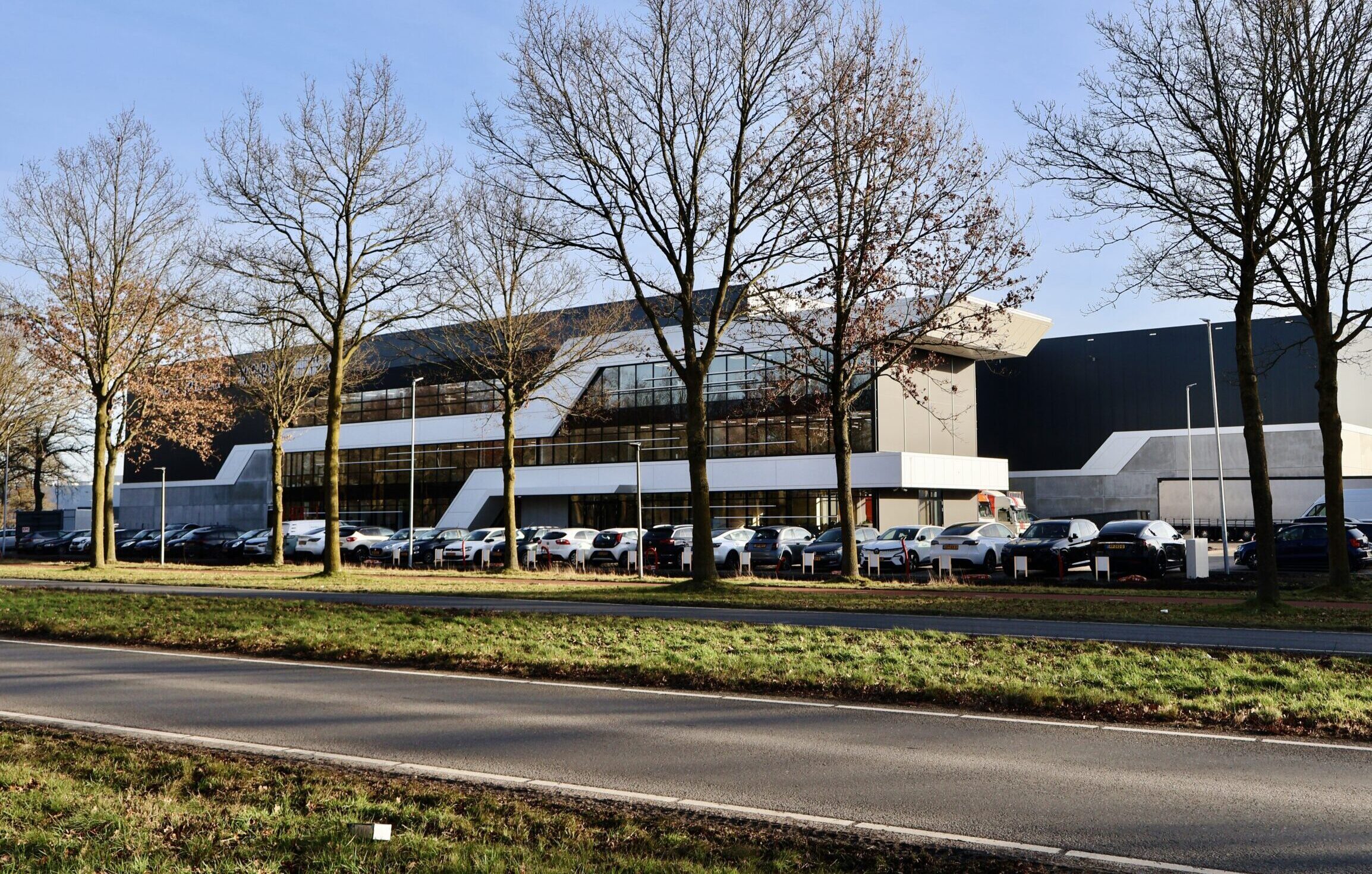 Flow Fitness' gas-free head office with solar panels